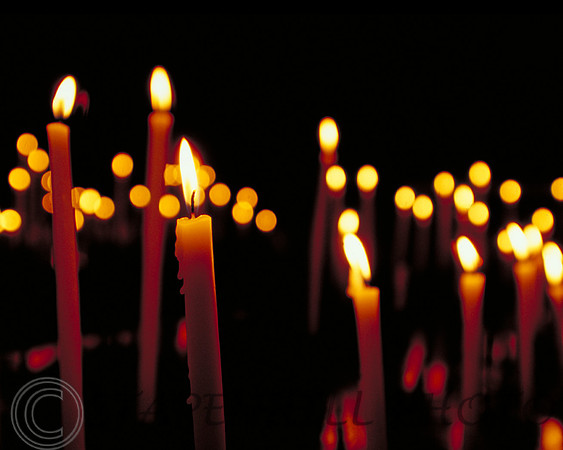 Candles, Russia